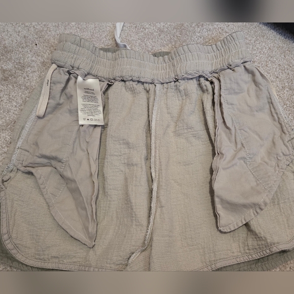 Wilfred xs shorts - Picture 5 of 6